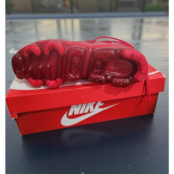 Air Vapormax Plus Red Men Size 12 New - Picture 6 of 7